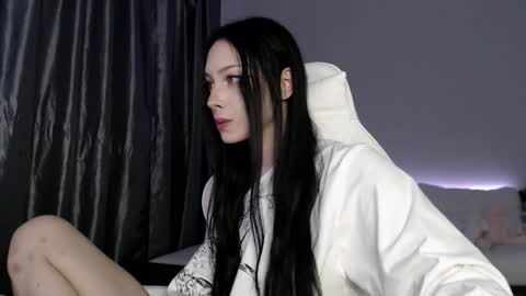 piu online show from January 13, 2026, 1:38 pm