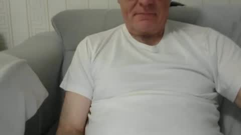 maletoytouse online show from February 10, 2026, 7:29 pm