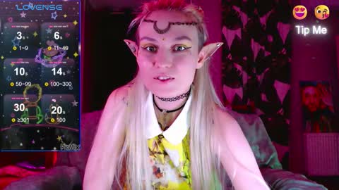 Mischelle online show from October 16, 2025, 8:43 pm