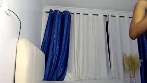 Snapshot of malia_baby chatting on April 20, 2026, 2:14 am malia online show from April 20, 2026, 2:14 am