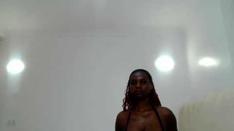 Snapshot of malia_baby chatting on May 21, 2026, 3:13 am malia online show from May 21, 2026, 3:13 am