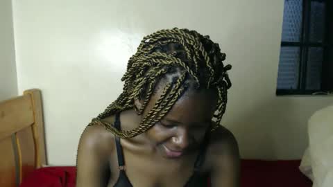 lati online show from February 10, 2026, 1:21 am