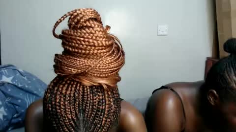 Snapshot of malia_latifa chatting on May 18, 2026, 12:55 pm lati online show from May 18, 2026, 12:55 pm
