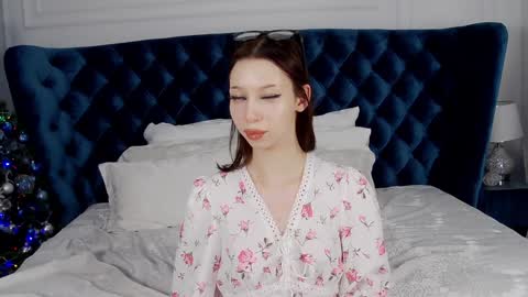 Malialandre online show from December 13, 2024, 10:41 am