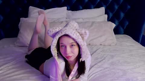 Malialandre online show from February 8, 2025, 10:51 pm