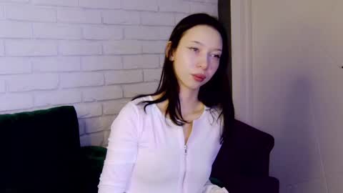 Malialandre online show from February 11, 2025, 11:43 am