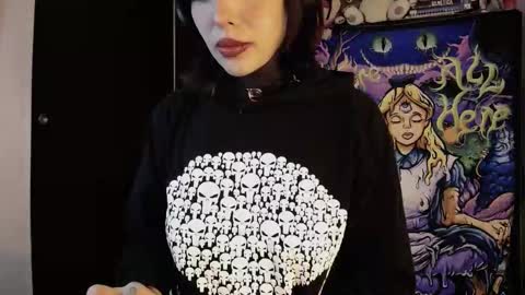 Alice Asylum online show from November 15, 2025, 3:48 am