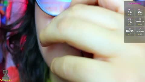 Snapshot of malicia_witch_ chatting on December 10, 2024, 2:38 am Mar Alicia Rosie v A L I C I A W I T C - Meg Cherie online show from December 10, 2024, 2:38 am