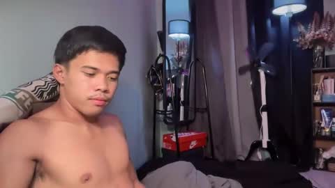 Snapshot of malikgray chatting on October 15, 2025, 9:09 am Malik online show from October 15, 2025, 9:09 am