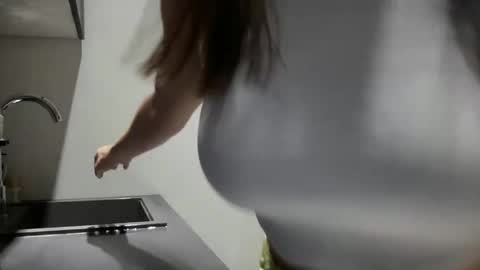 malina568708 online show from September 13, 2025, 6:29 pm