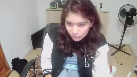 mallorymyersx online show from October 12, 2025, 8:30 pm