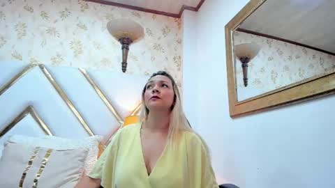 MalorySweet  online show from May 8, 2026, 11:59 am