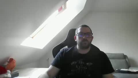 Snapshot of malou2927 chatting on December 22, 2024, 10:28 am breton online show from December 22, 2024, 10:28 am