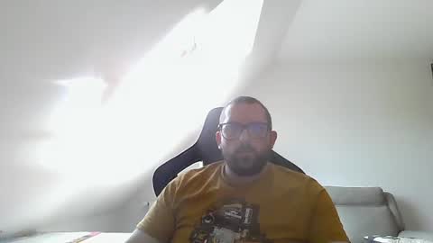 Snapshot of malou2927 chatting on September 28, 2025, 1:16 pm breton online show from September 28, 2025, 1:16 pm