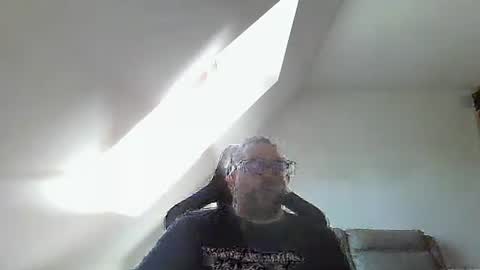 Snapshot of malou2927 chatting on October 17, 2025, 11:24 am breton online show from October 17, 2025, 11:24 am