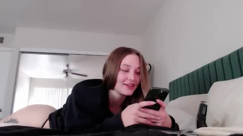 Mal online show from March 10, 2025, 11:49 pm