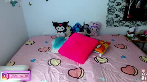   online show from October 27, 2025, 1:15 pm