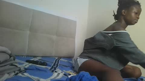 mamaa online show from March 30, 2026, 10:22 pm