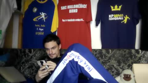 Snapshot of mamamia1789 chatting on February 25, 2025, 12:03 pm mamamia1789 online show from February 25, 2025, 12:03 pm