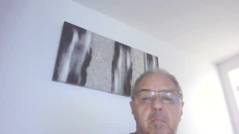 Snapshot of mambow99 chatting on February 15, 2025, 5:07 pm OLDMANFREE online show from February 15, 2025, 5:07 pm