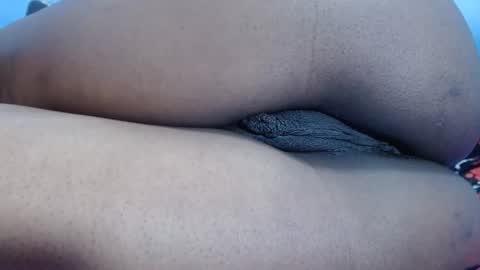 cristal online show from February 20, 2025, 8:17 am