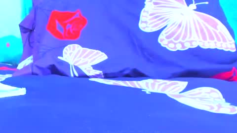 cristal online show from October 17, 2025, 9:45 am