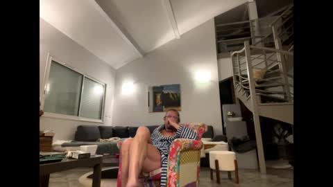 man38110 online show from February 2, 2025, 4:59 am