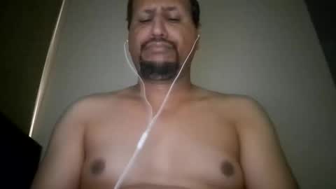Snapshot of man_new chatting on November 7, 2025, 8:58 am Man new online show from November 7, 2025, 8:58 am