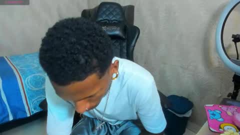 man_san11 online show from January 10, 2026, 3:36 pm