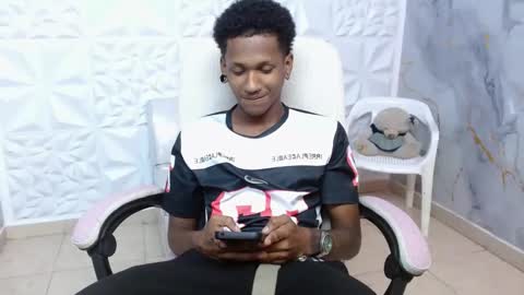 man_sant11 online show from April 13, 2026, 4:45 pm