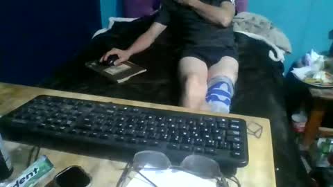 Snapshot of man_uel76 chatting on January 9, 2026, 7:33 am man_uel76 online show from January 9, 2026, 7:33 am