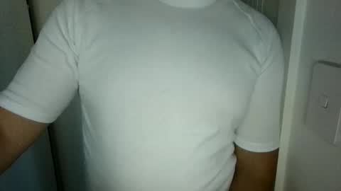 manbroadcasting001 online show from March 26, 2026, 10:15 pm