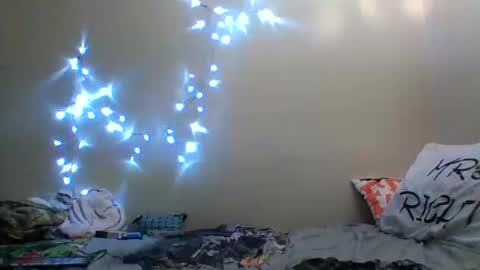 Snapshot of mandilube39 chatting on December 25, 2024, 9:34 am mindy22 online show from December 25, 2024, 9:34 am