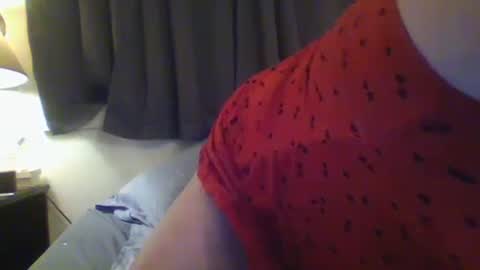 Snapshot of mandilube39 chatting on September 15, 2025, 1:05 am mindy22 online show from September 15, 2025, 1:05 am