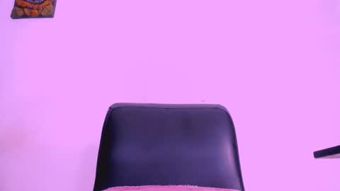 juan camilo online show from March 4, 2025, 2:27 am