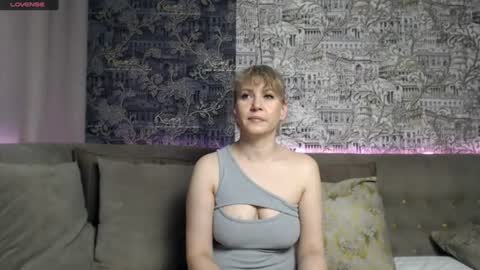 Snapshot of mandy_foxxx chatting on July 3, 2026, 9:37 am Mandy online show from July 3, 2026, 9:37 am