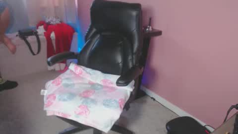 MandyBabyXXX online show from November 30, 2025, 7:07 pm