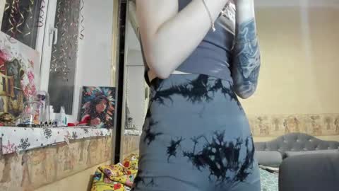 Mandy online show from March 21, 2026, 6:44 pm