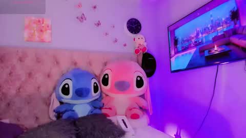 manellyksparklee online show from November 23, 2025, 10:42 pm