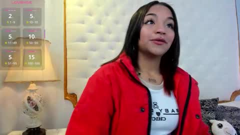 manelyk_evanss online show from October 6, 2025, 11:07 am