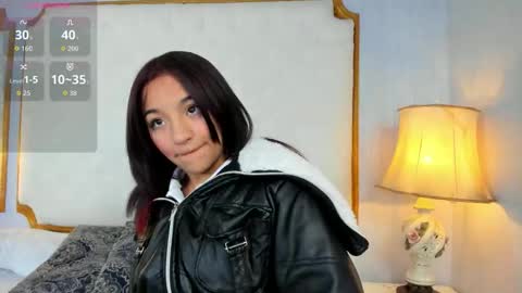 manelyk_evanss online show from October 28, 2025, 10:52 am