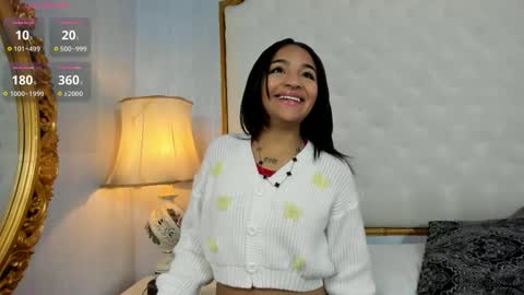 manelyk_evanss online show from November 25, 2025, 11:10 am