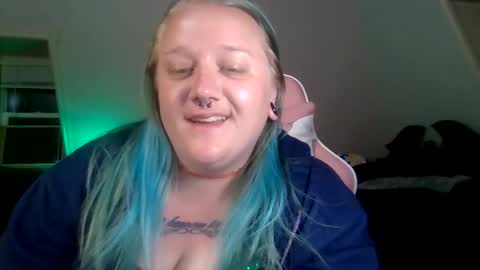 Snapshot of manicpixiepop chatting on May 12, 2026, 8:00 am ManicPixiePop online show from May 12, 2026, 8:00 am