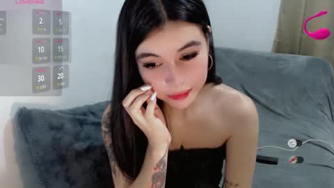 manilynforyou online show from November 13, 2025, 8:13 am