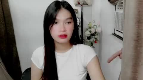 maniniyot69 online show from October 18, 2025, 5:57 pm