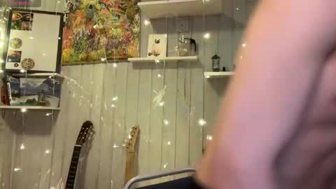 manolein online show from January 3, 2025, 10:08 pm