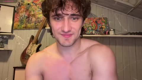 manolein online show from March 2, 2025, 9:32 pm