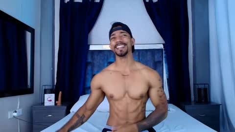 Manolo Hot 1 online show from January 24, 2025, 2:41 pm