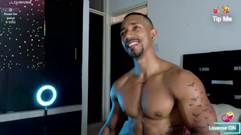 Snapshot of manolo_hot1 chatting on May 12, 2026, 7:55 pm Manolo Hot 1 online show from May 12, 2026, 7:55 pm