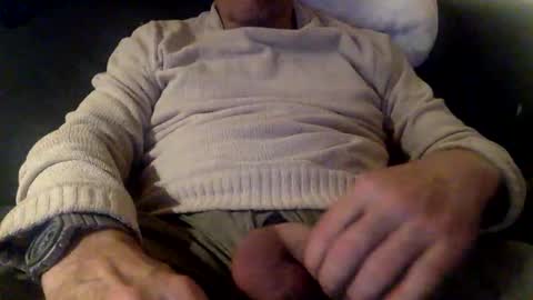 Snapshot of manpower2012 chatting on May 7, 2026, 11:21 pm Manpo online show from May 7, 2026, 11:21 pm